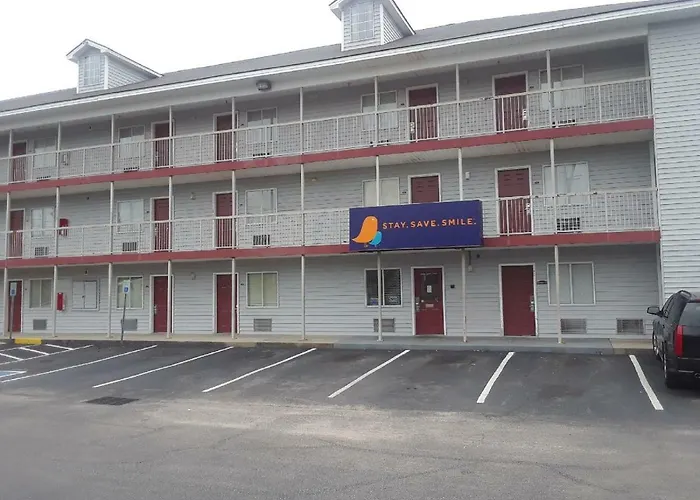 Intown Suites Extended Stay Columbia Sc - Two Notch