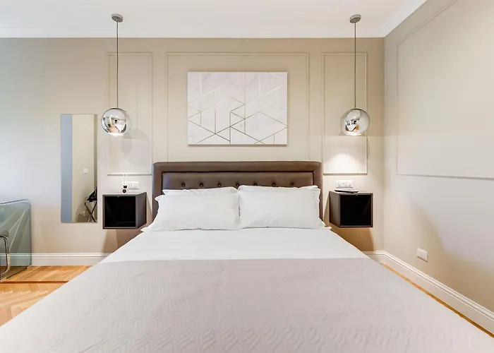 Mellini Palace Suites By Premium Suites Collection