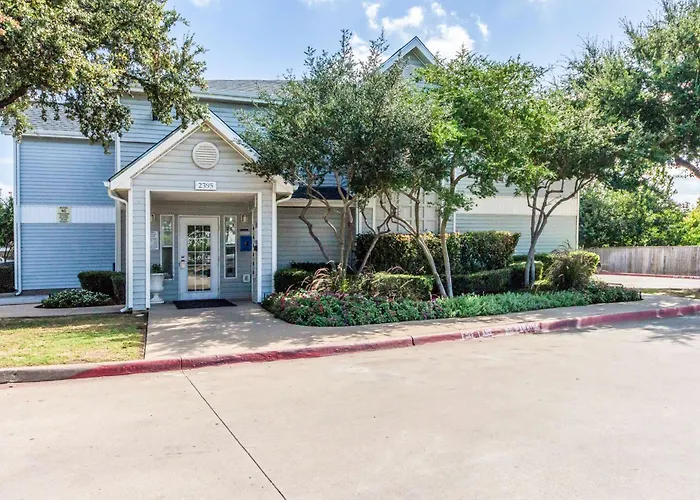 Studio 6-, Tx - Northwest