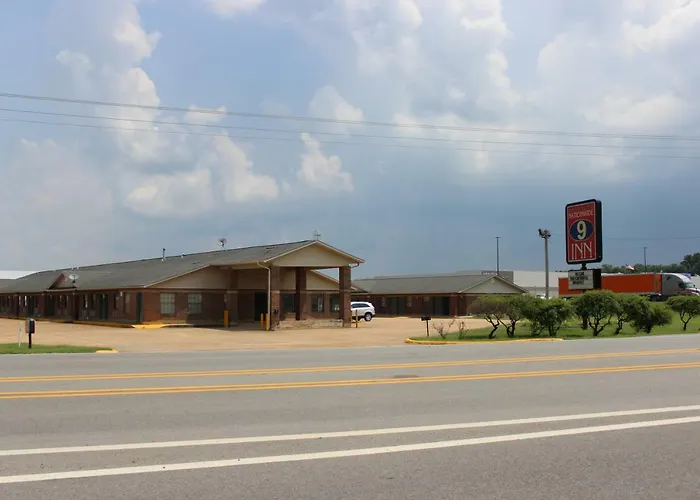 Nationwide 9 Inn