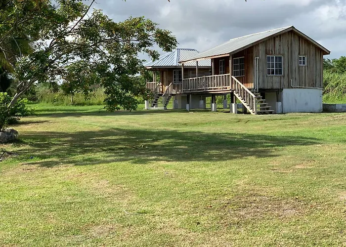 Lamanai Riverside Retreat