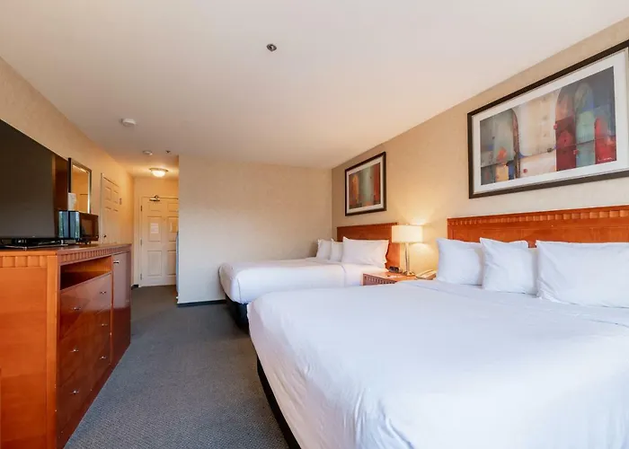 Doubletree By Hilton Kelowna