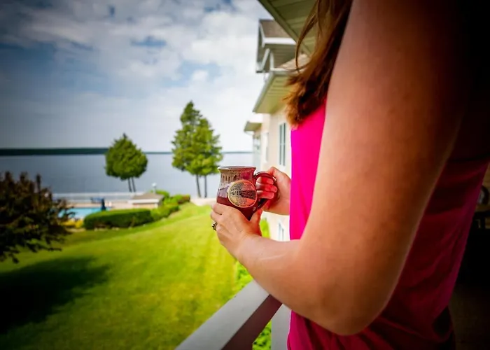Westwood Shores Waterfront Resort