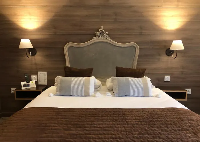 Logis Hôtel Burnichon
