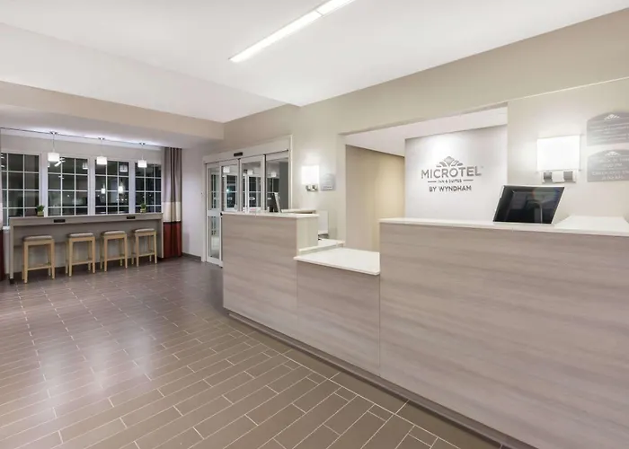 Microtel Inn & Suites By Wyndham Perry