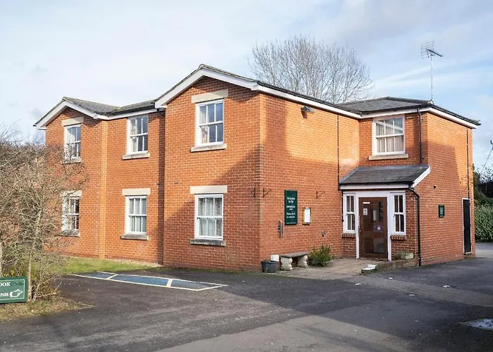 The Emmbrook Inn Hotel