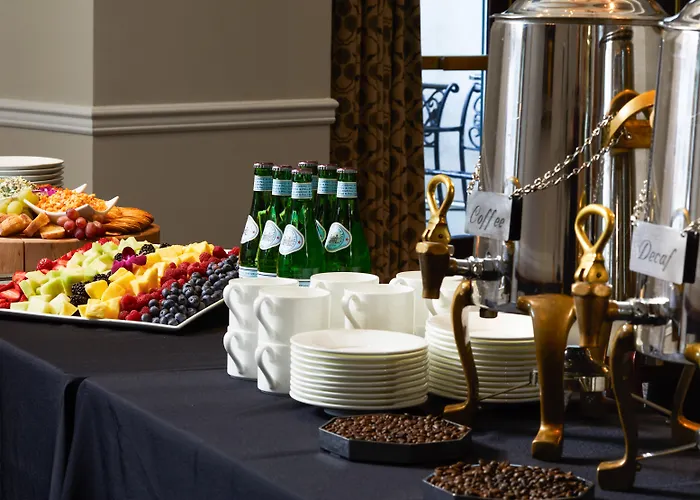 French Quarter Inn