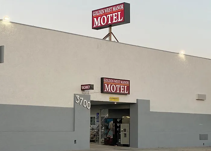 Golden West Manor Motel