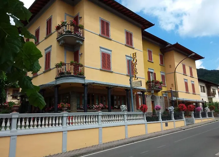 Hotel La Rosa Ronta